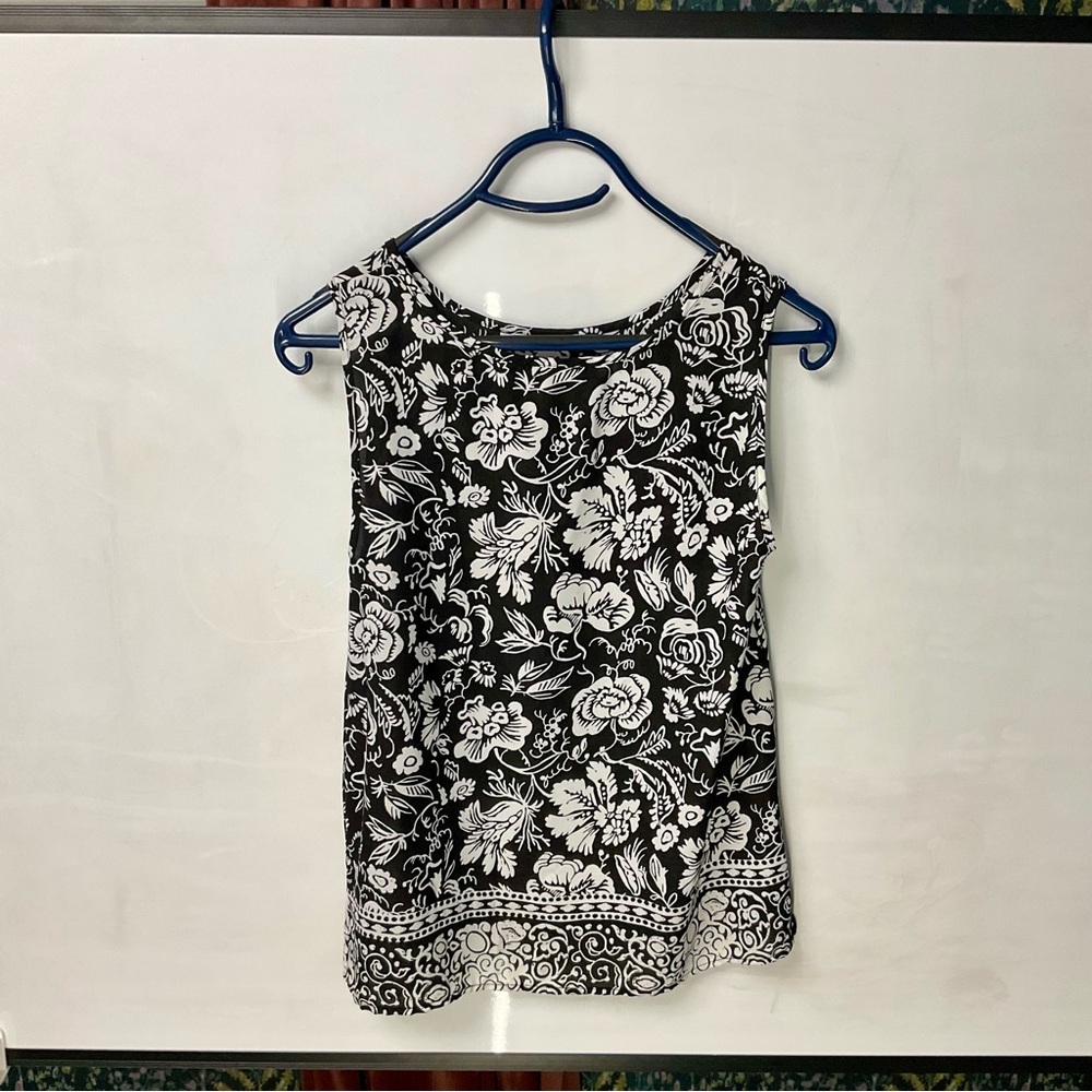 Vince Camuto Black and White Floral Blouse